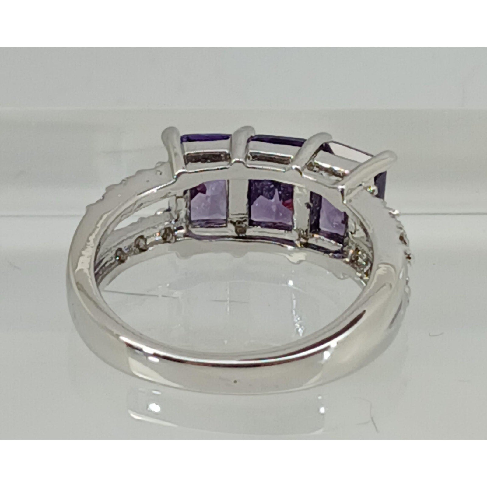 Vintage Ring Size 7.25 Silver Tone White Gold Plated Purple Sim Diamond CZ
