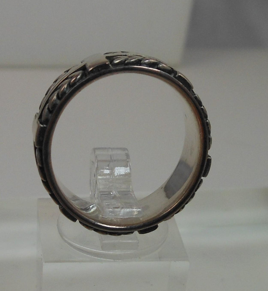 925 Oxidized Sterling Silver Celtic Weave Cross Ring - Vintage 8mm Wide Band, Size 8