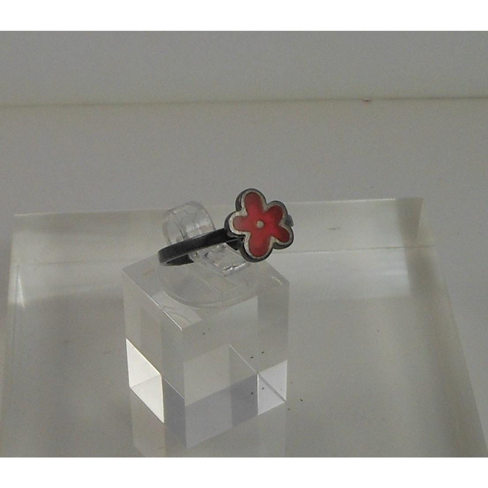Fun Vibrant Red Flower Ring in Oxidized Sterling Silver - Size 8 - Enamel Resin - HoneyThomas.com