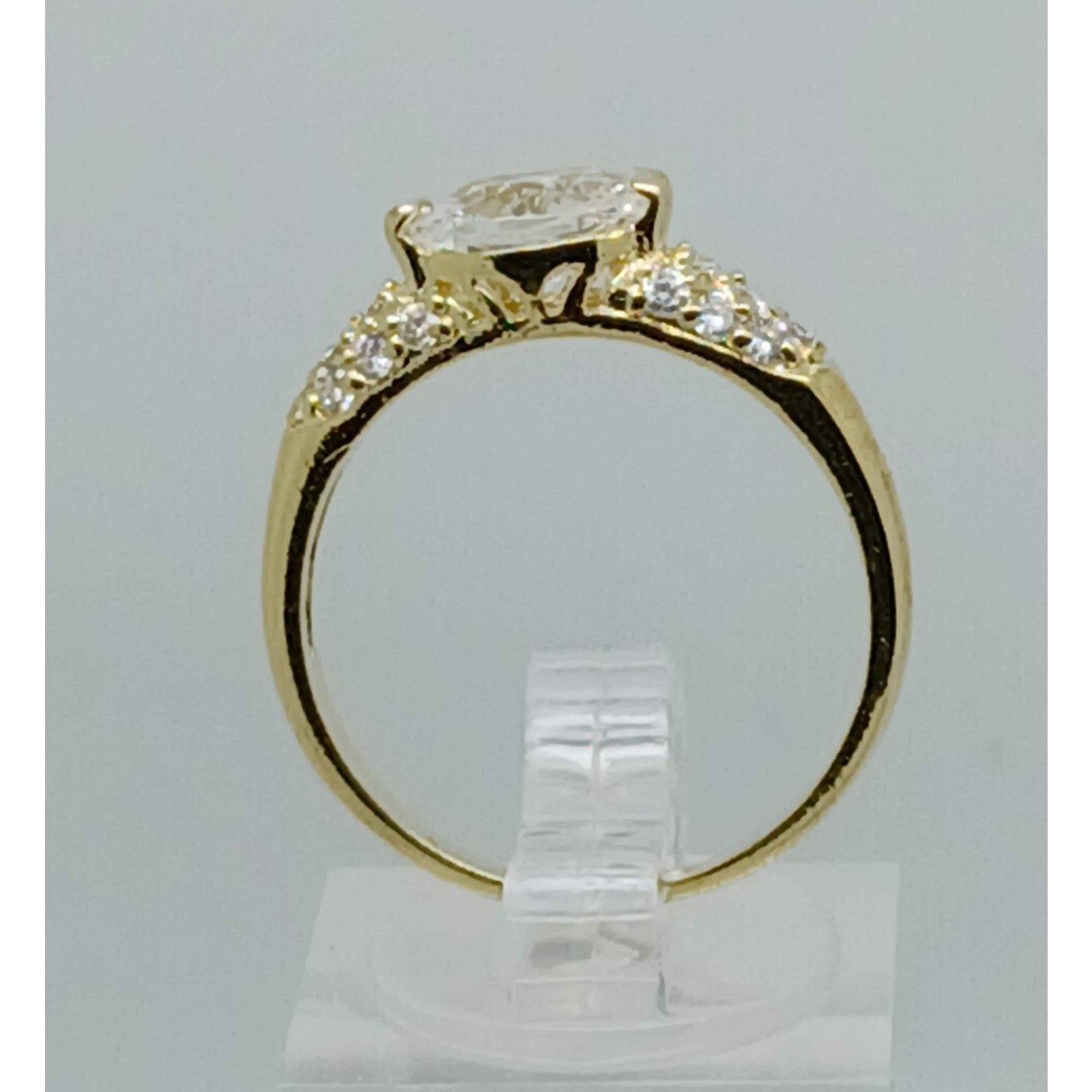 Vintage Gold Plated CZ Simulated Diamond Engagement Wedding Cocktail Ring Size 7 - HoneyThomas.com