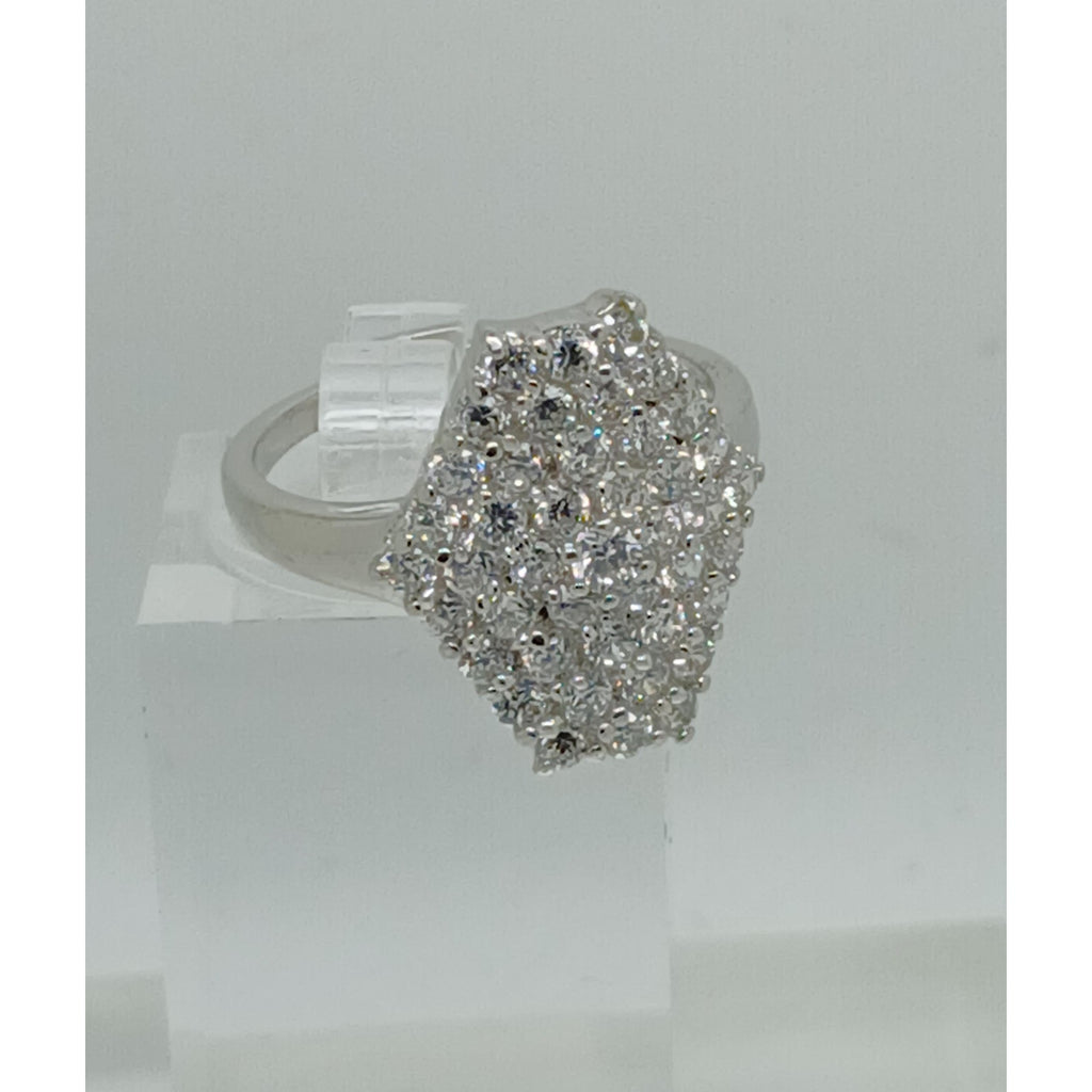 Elegant Vintage Size 7.25 White Gold Plate Pave Cluster Cocktail Statement Ring