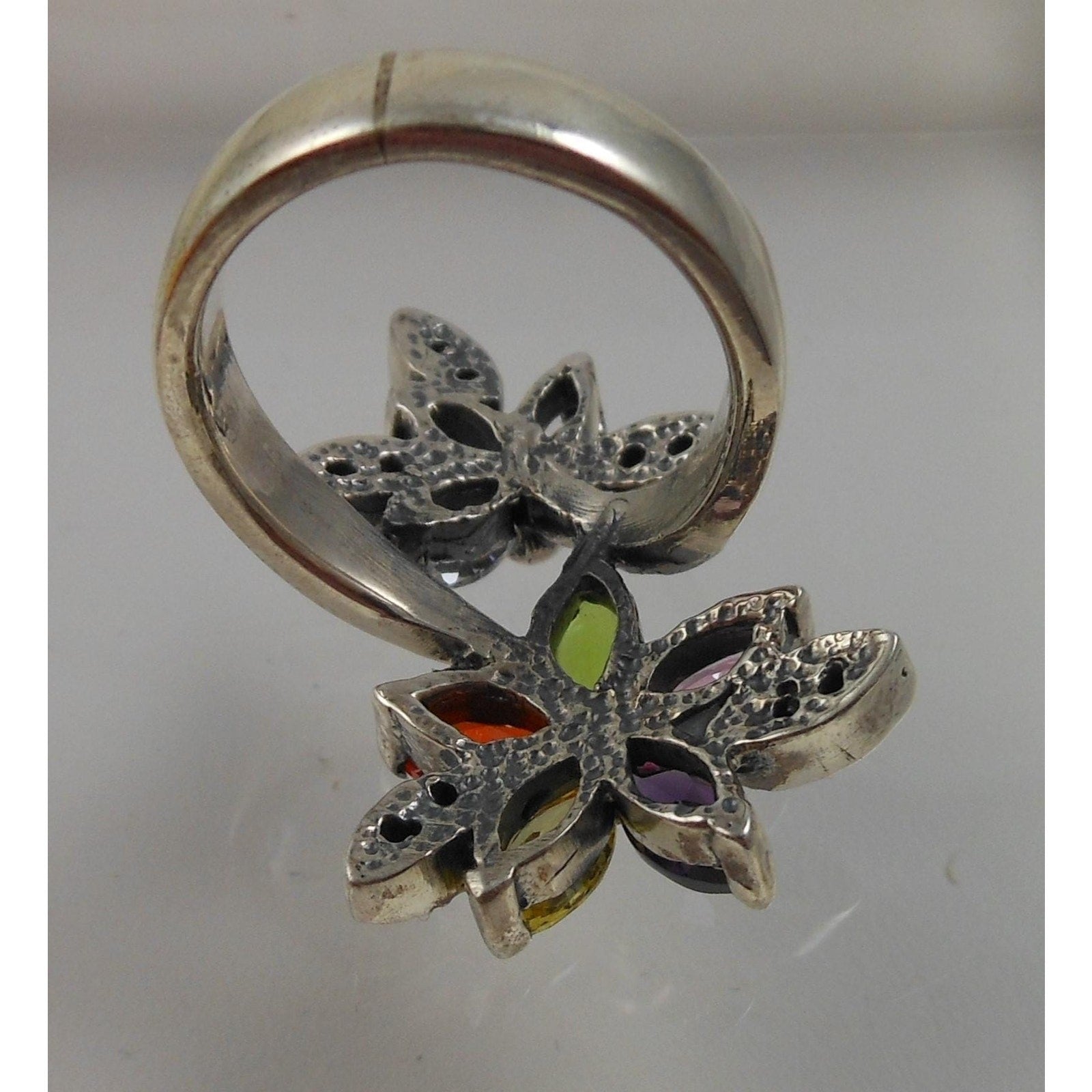 Artistc Vintage 1990's Sterling Silver Flower Bypass Ring Thailand Size 8 - HoneyThomas.com