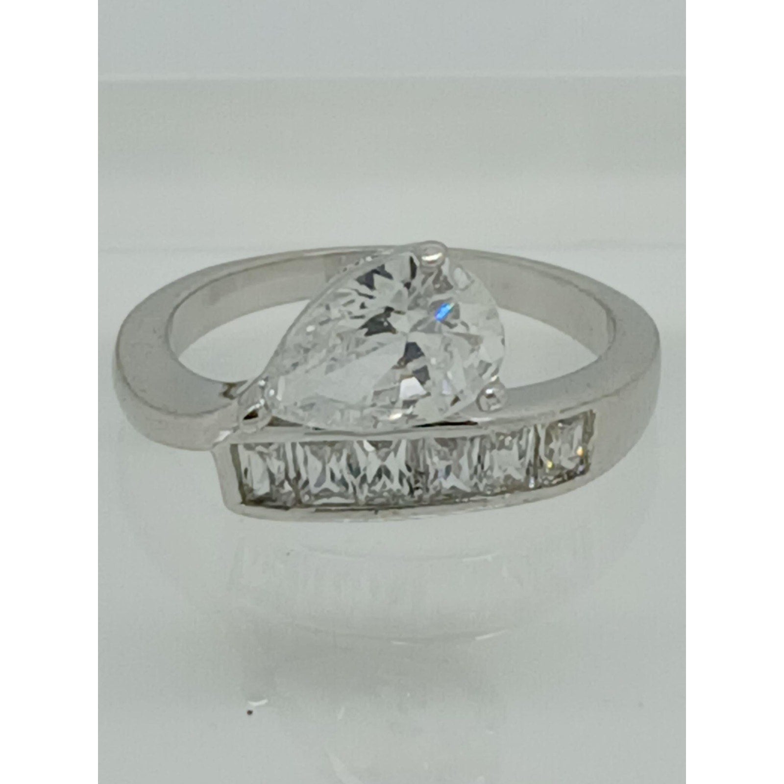 2.4CT Vintage Gold Plated Pear Radiant Cut Sim Diamond CZ Engagement Ring Size 6