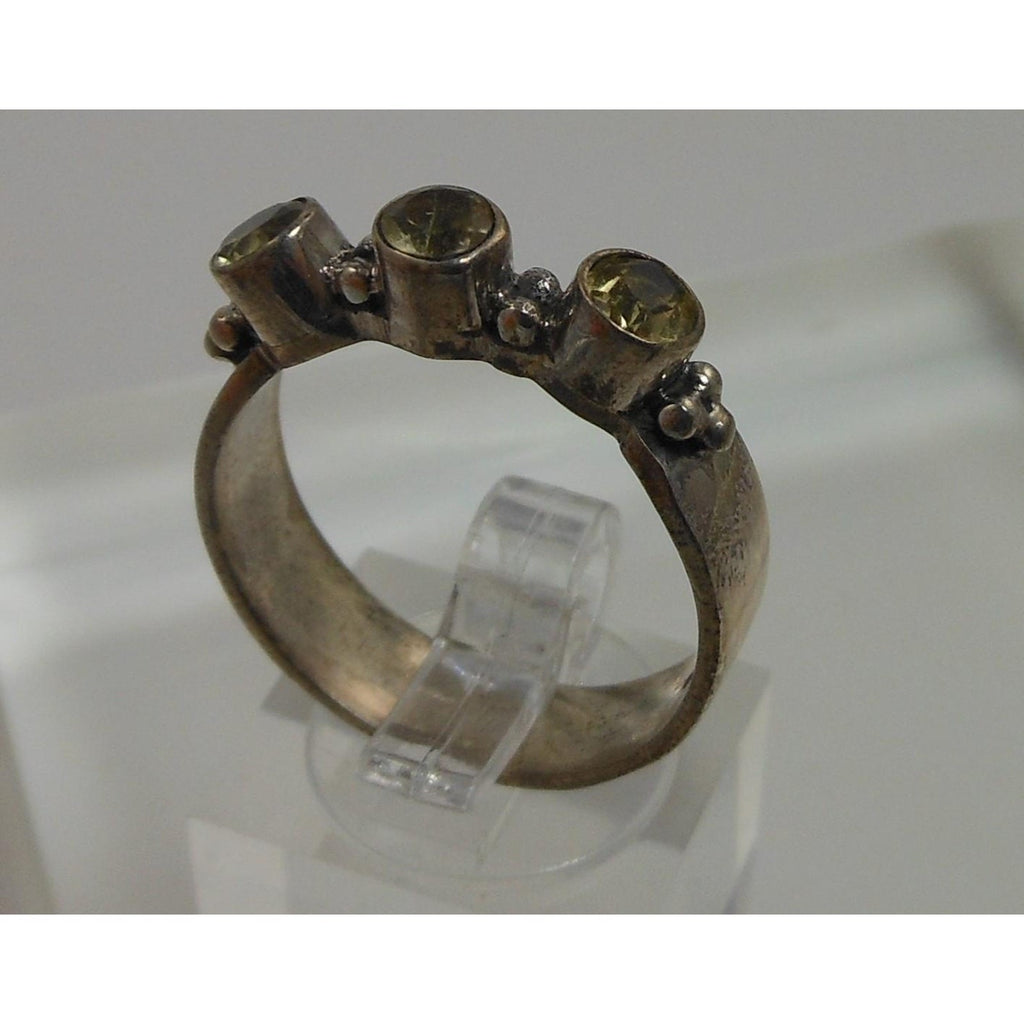 925 Sterling Silver Bali Design Ring Size 9.5 Vintage 3-Stone Balinese Style - HoneyThomas.com