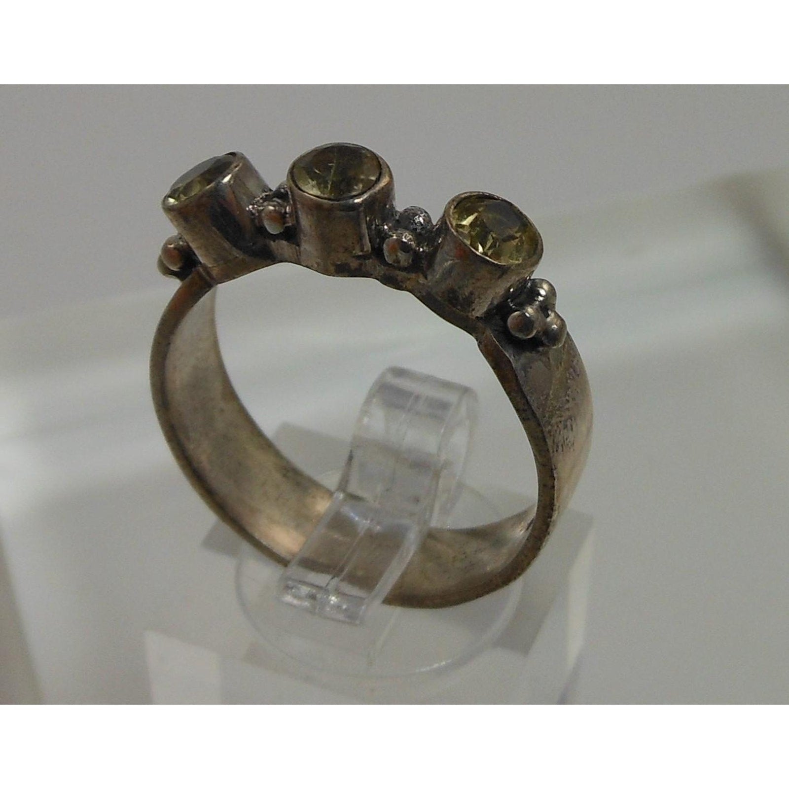 925 Sterling Silver Bali Design Ring Size 9.5 Vintage 3-Stone Balinese Style - HoneyThomas.com