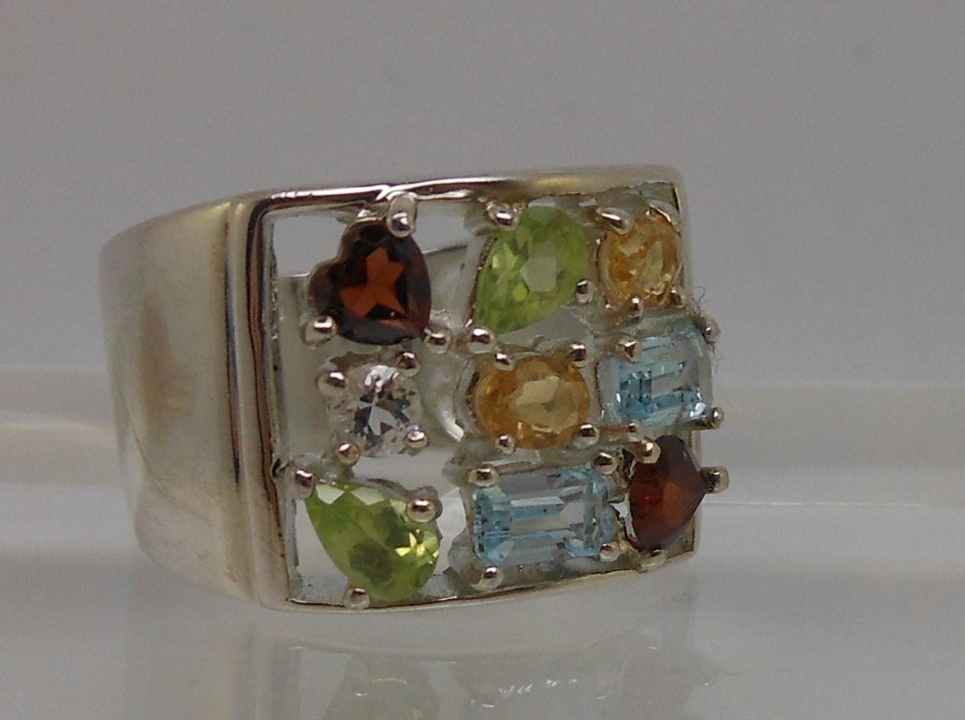 Vintage Sterling Silver Gemstone Ring: Garnet, Citrine, Topaz, Peridot - Size 7