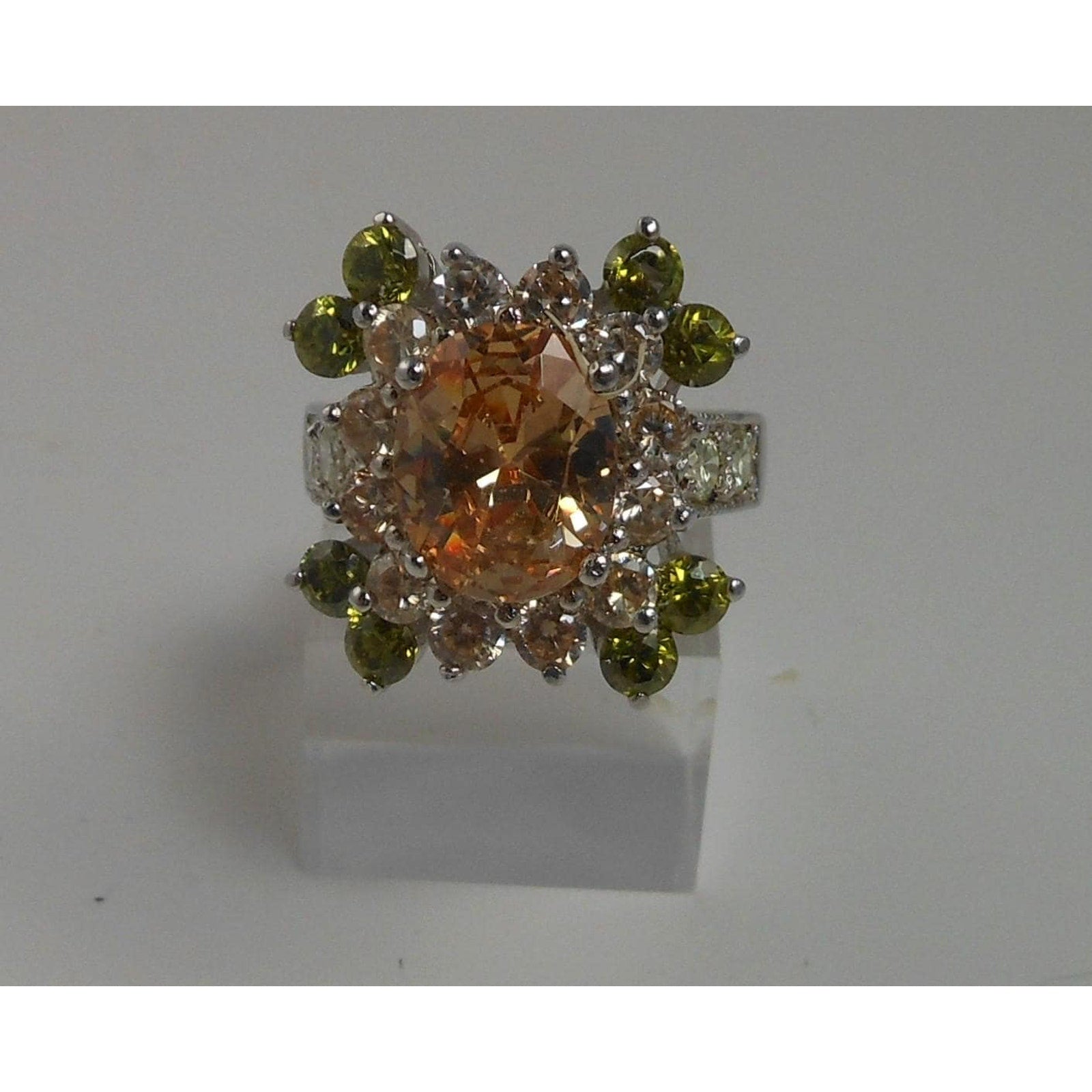 Vintage Sterling Silver Cocktail Ring Sparkly Sim Diamonds Thailand Size 7.25