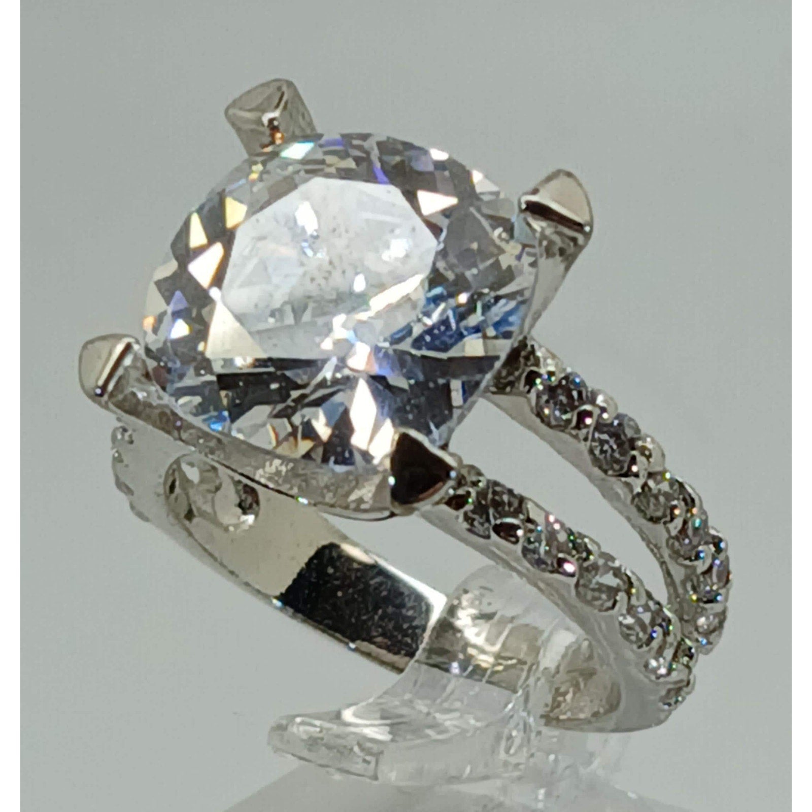 Vintage Ring Size 7 Silver Tone White Gold GP CZ Diamond Cocktail
