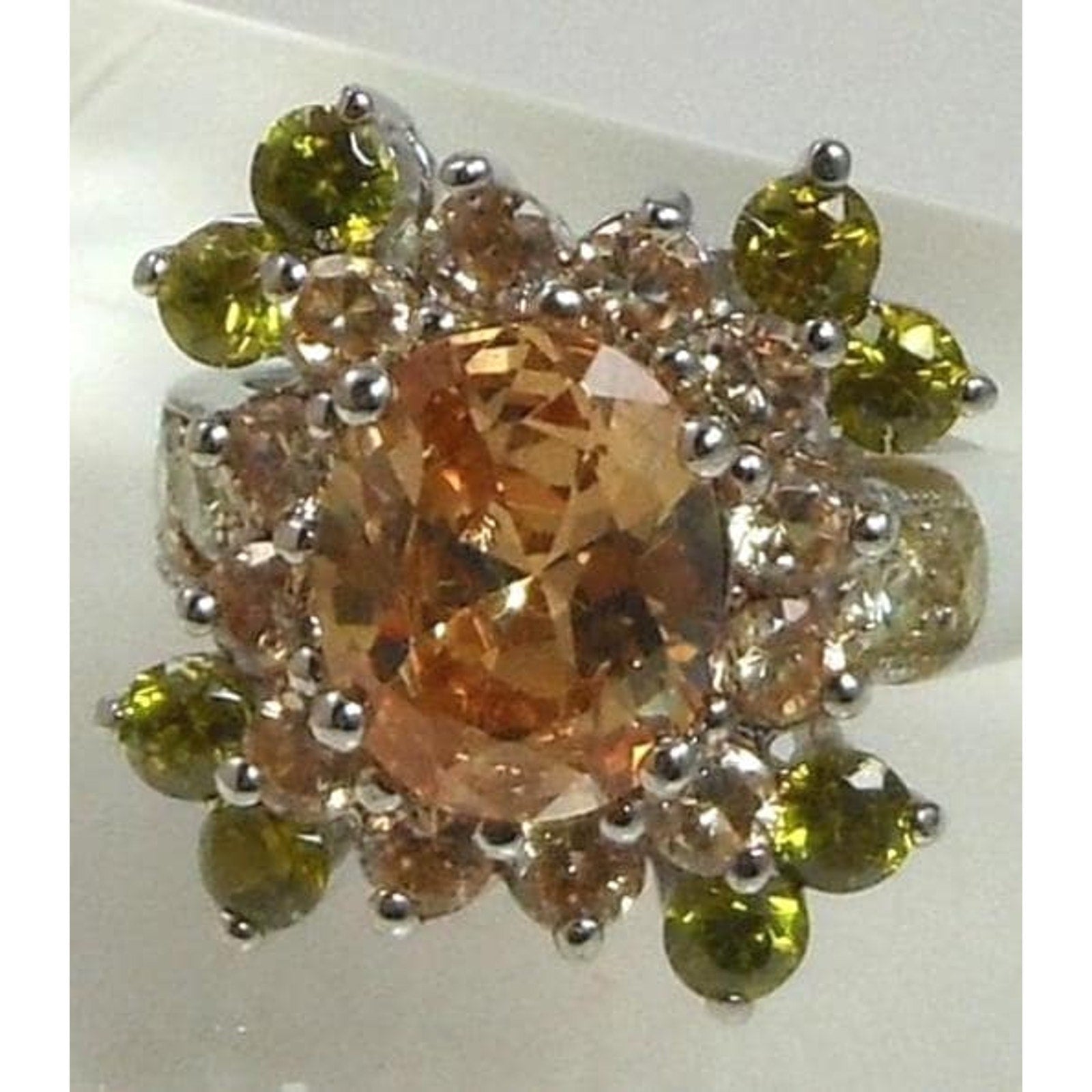 Elegant Vintage Sterling Silver CZ Cocktail Ring Size 6 9.1g Thailand 925 Stamp - HoneyThomas.com